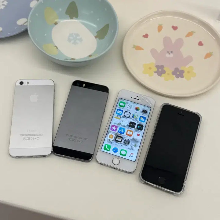 [SOLD OUT] iPhone 5s 16GB