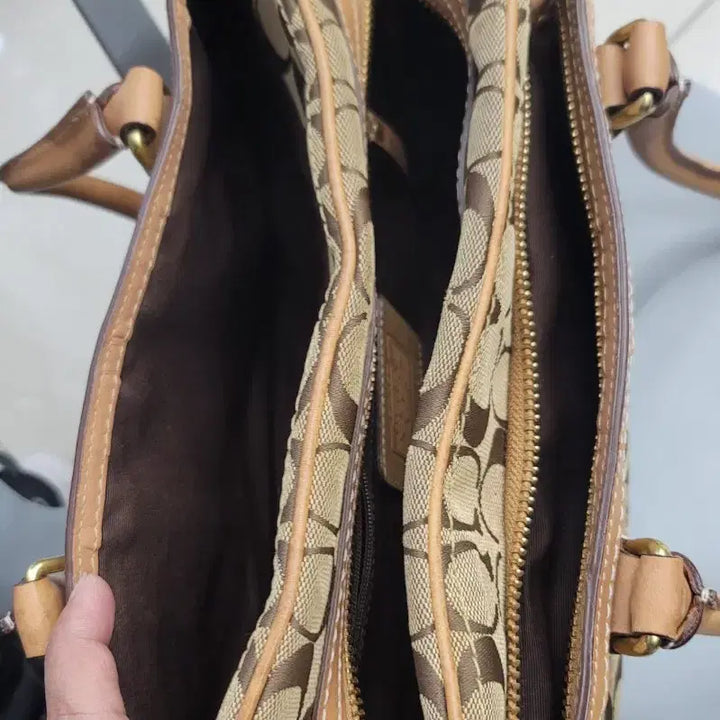 [BUNJANG] Coach Signature Canvas Boston Bag Brown / 코치 시그니처 캔버스 보스턴 백 브라운