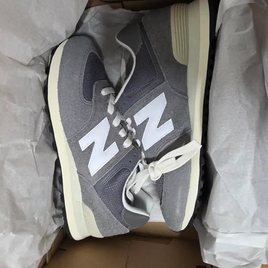[BUNJANG] New Balance 574 Heritage Grey Sneakers (260) / [U574WR2/260]뉴발란스 574 헤리티지 그레이