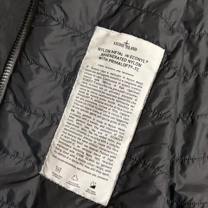 [BUNJANG] Stone Island Nylon Metal PrimaLoft Jacket / 스톤아일랜드 나일론메탈 프리마로프트 자켓