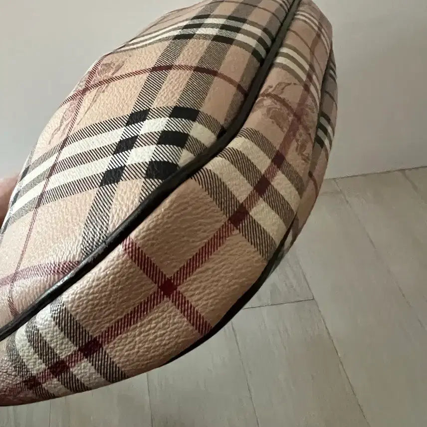 [SOLD OUT] (정품)버버리 노바체크 숄더백