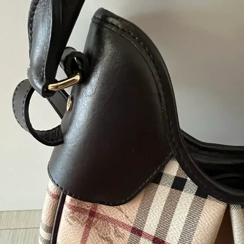 [SOLD OUT] (정품)버버리 노바체크 숄더백