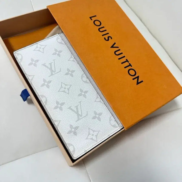 [BUNJANG] Louis Vuitton Optic Brazza Wallet Long Wallet / 백화점 구매 루이비통 화이트 옵틱 브라짜 월릿 장지갑