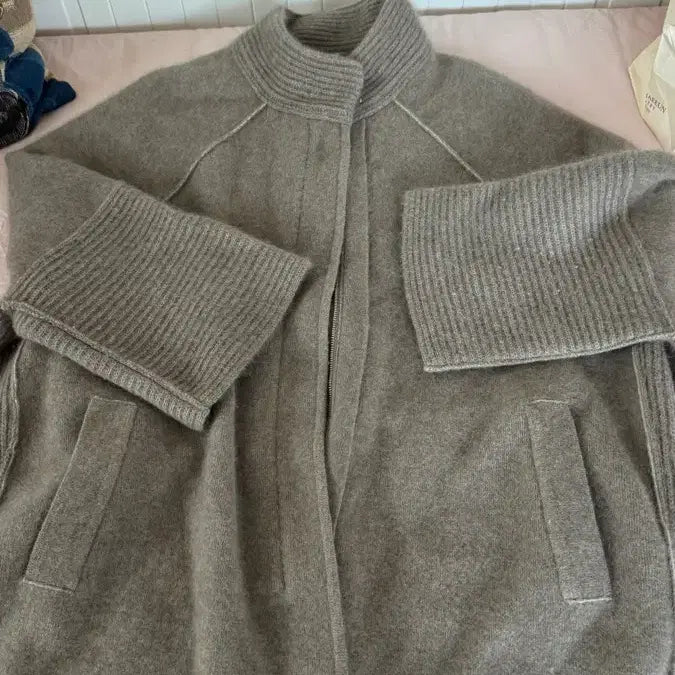[BUNJANG] Kim Chang-sook Knit Cardigan Zip-up / 김창숙니트가디건집업