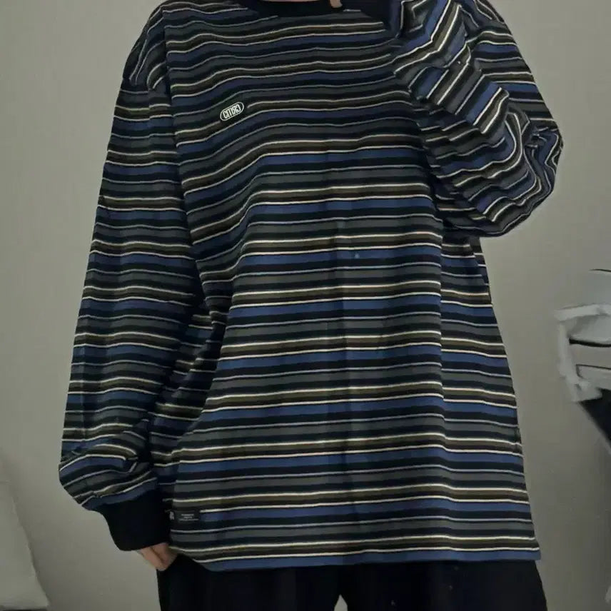 [BUNJANG] Critic Long Sleeve T-Shirt Size M / 크리틱 긴팔티 M