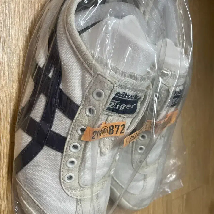 [BUNJANG] Onitsuka Tiger Mexico 66 Birch Slip-on Shoes / 오니츠카타이거 멕시코66 버치 슬립온 230