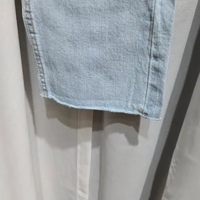 [BUNJANG] Denim Jeans / S,M,L 728 스판 연청 데님