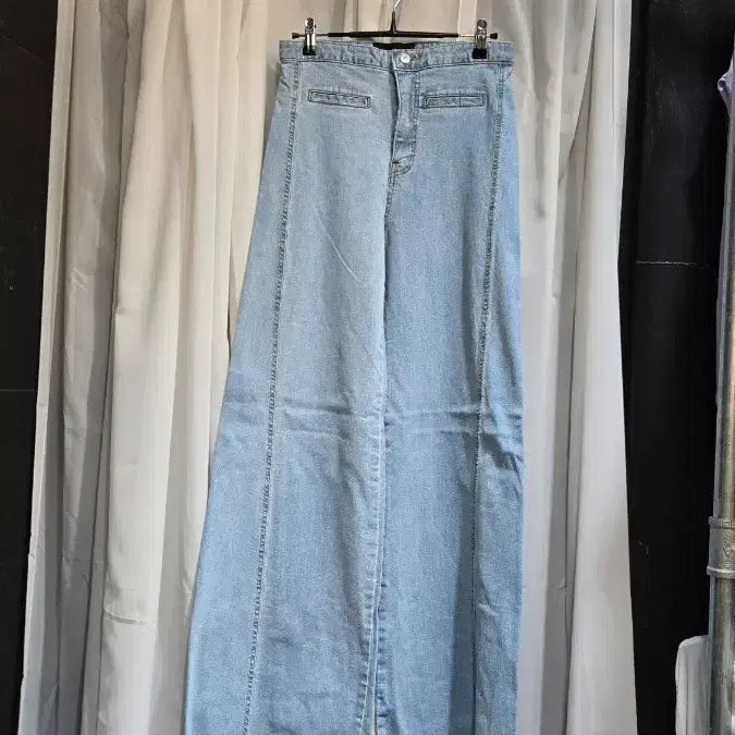[BUNJANG] Wide Leg Denim Pants with Front Point Detail / L싸이즈 스판 앞포인트 와이드 나팔 데님