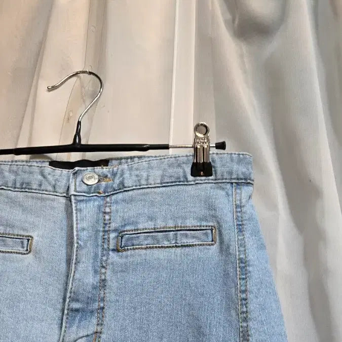 [BUNJANG] Wide Leg Denim Pants with Front Point Detail / L싸이즈 스판 앞포인트 와이드 나팔 데님