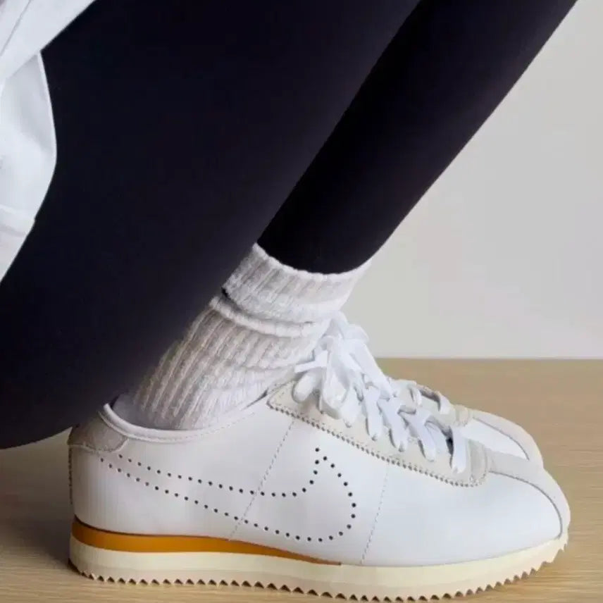 [BUNJANG] Nike Cortez Leather Sneakers (New) / 나이키 코르테즈 소가죽 운동화 새상품  245.250미리