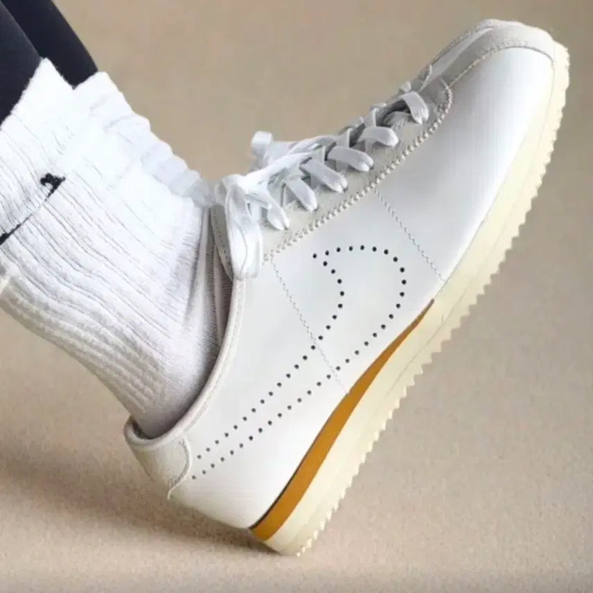 [BUNJANG] Nike Cortez Leather Sneakers (New) / 나이키 코르테즈 소가죽 운동화 새상품  245.250미리