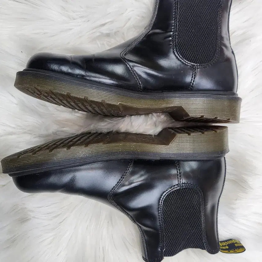 [BUNJANG] Dr. Martens Chelsea Boots 240-245 / 닥터마틴 블랙 첼시 부츠 240-245