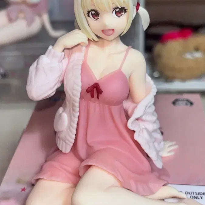 [SOLD OUT] 리코리스 리코일 치사토 피규어 판매합니다 미소녀