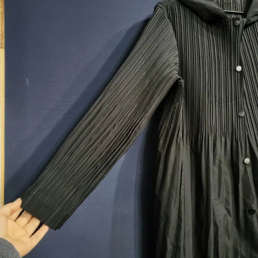 [BUNJANG] Unknown Brand Pleated Pocono Fabric Jacket / 후드 플리츠 포코노천 자켓