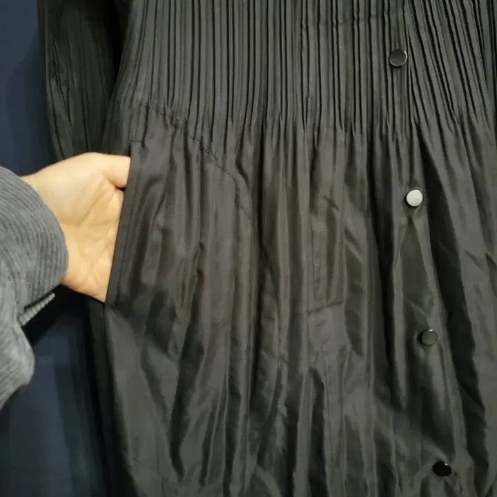 [BUNJANG] Unknown Brand Pleated Pocono Fabric Jacket / 후드 플리츠 포코노천 자켓