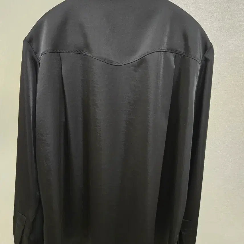 [BUNJANG] TIME Black Silk Shirt / TIME 타임 블랙 실크 셔츠
