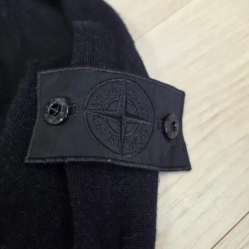[BUNJANG] Stone Island Navy Knit Sweater / 정품)스톤아일랜드 네이비 니트