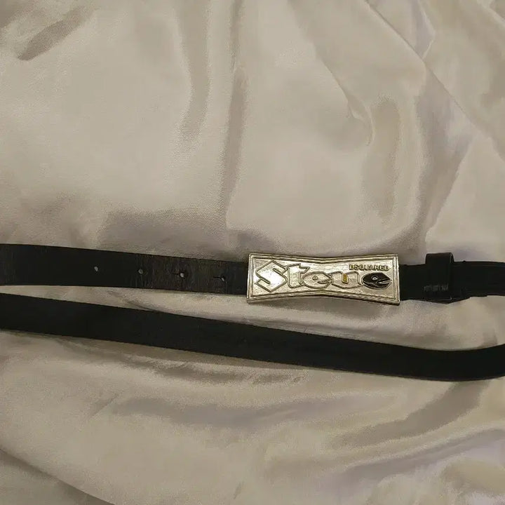 [BUNJANG] DSQUARED2 Steue Leather Belt / 디스퀘어드2 Steue 레더 벨트