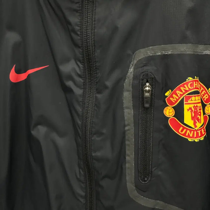 [BUNJANG] Nike Manchester United Windbreaker Jacket / 90 나이키 맨체스터 유나이티드 남자 바람막이 자켓