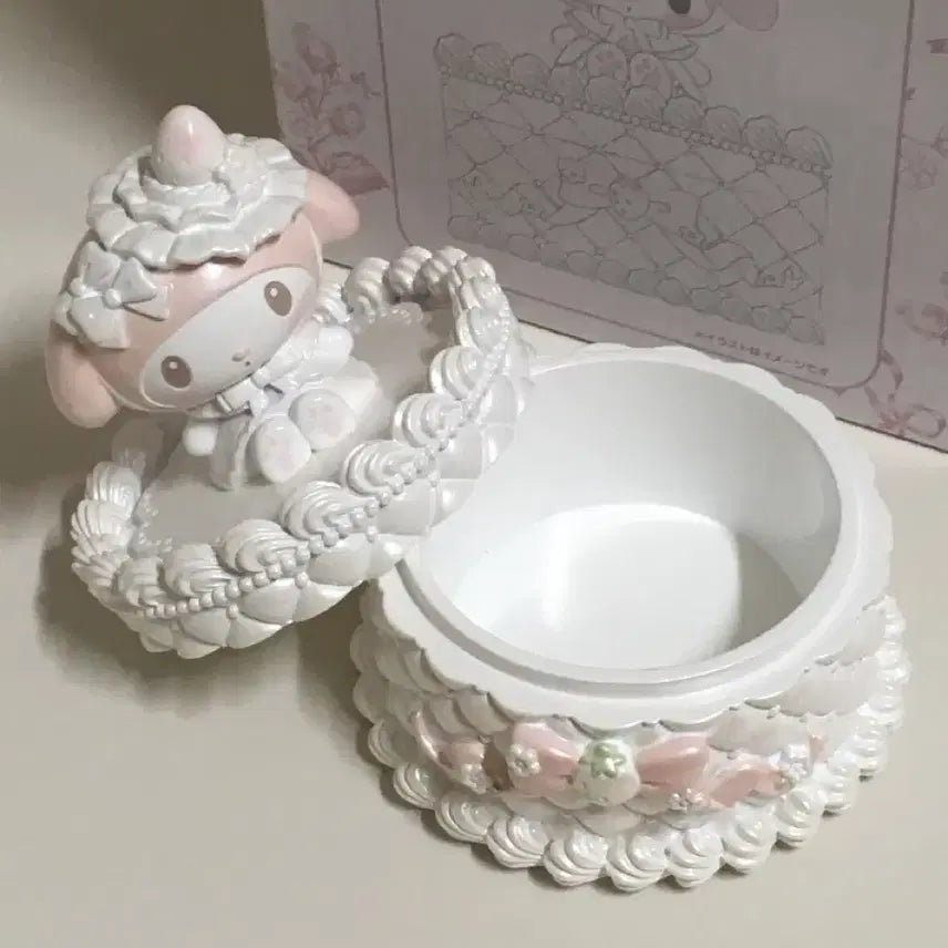 [BUNJANG] Sanrio My Melody Shiroyuki Ceramic Box / 산리오 시로이치고 마이멜로디 소품함
