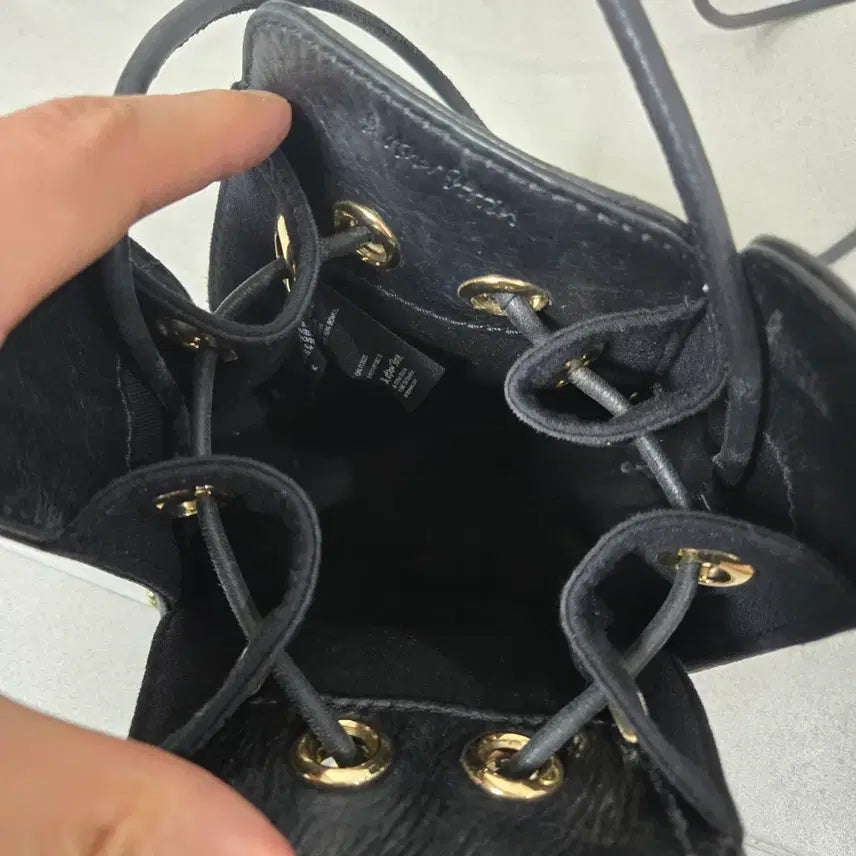 [BUNJANG] And Other Stories Studded Bucket Bag / 앤아더스토리즈 블랙 스터드 버킷백 미니백 가방