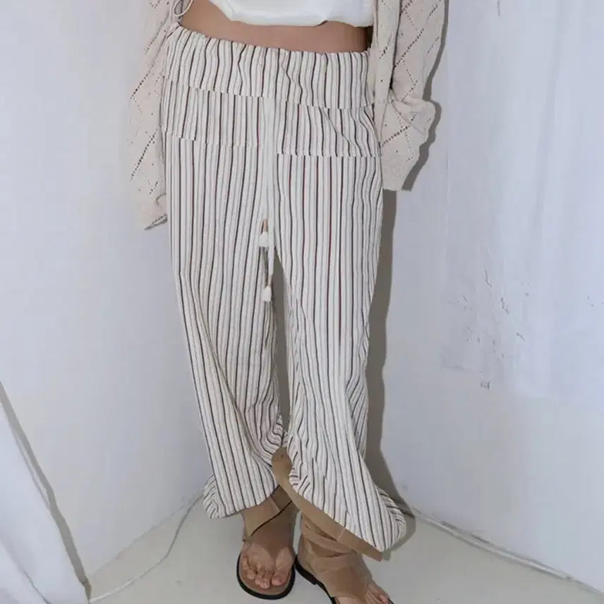 [BUNJANG] Hocus Focus Ripple Stripe Fold Pants - Brown / 호쿠스포쿠스 리플 스트라이프 폴드 팬츠_브라운