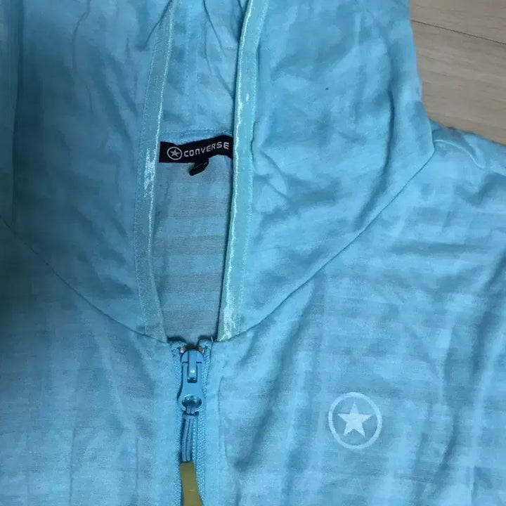 [BUNJANG] Converse Sky Blue Zip-Up Shirt / 컨버스 하늘색 집업 셔츠