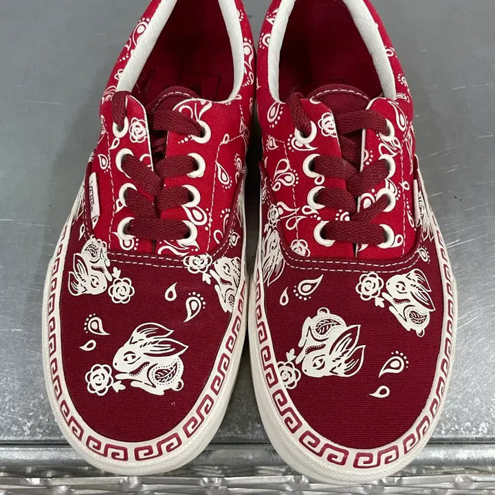 [BUNJANG] Vans Authentic Year of the Rabbit Red Sneakers / 반스 어센틱 토끼의 해 레드 230 (gr-4165)