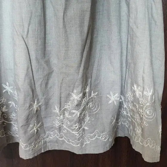 [BUNJANG] Vintage Bohemian Embroidered Short Sleeve Blouse / 일본 빈티지 모리걸 보헤미안 스타일 자수 반팔 블라우스