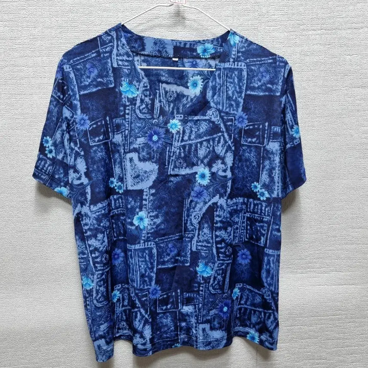 [BUNJANG] Unbranded Printed Short Sleeve Blouse / 마233 반팔 블라우스