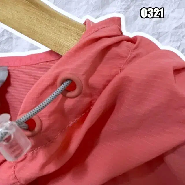 [BUNJANG] M Colombia Wished Wind Jacket / M 콜롬비아 위시드 윈드 자켓 새상품