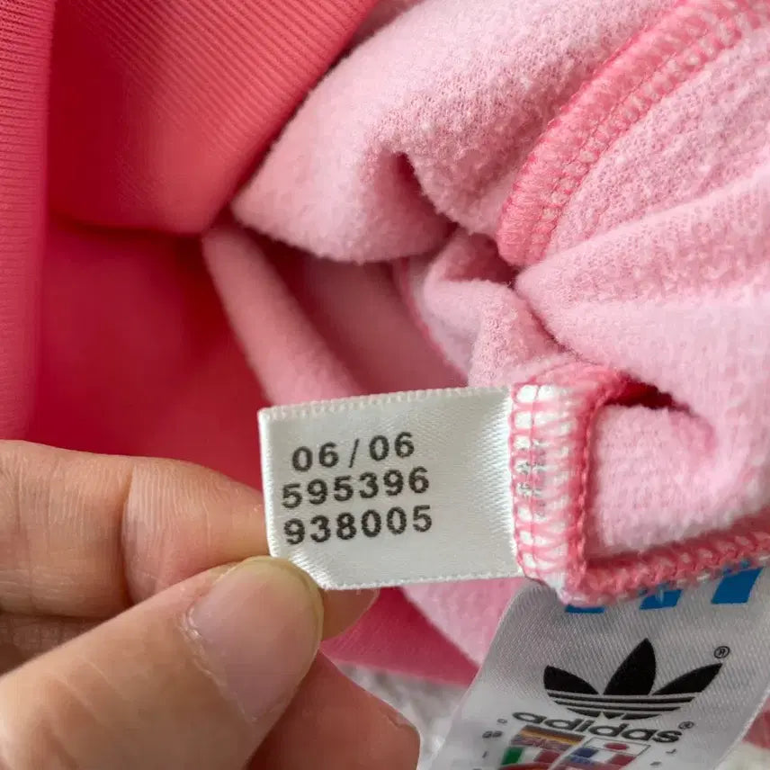 [BUNJANG] Adidas Supergirl Pink Jersey / 85 아디다스 슈퍼걸 핑크 져지 유로파 딸기우유