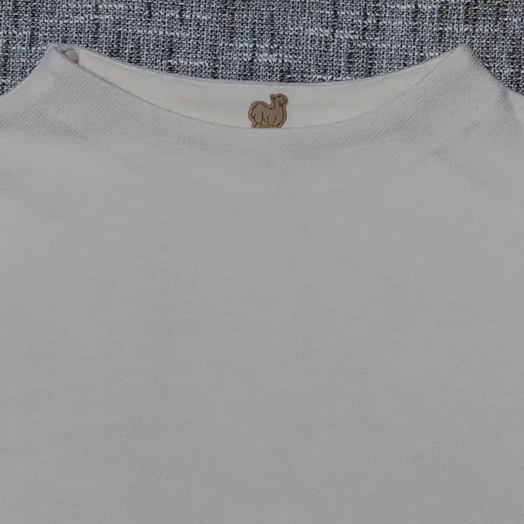 [BUNJANG] Malla Ivory Volume Blouse / [38] Malla 마라 소매 배색 볼륨 블라우스 니트