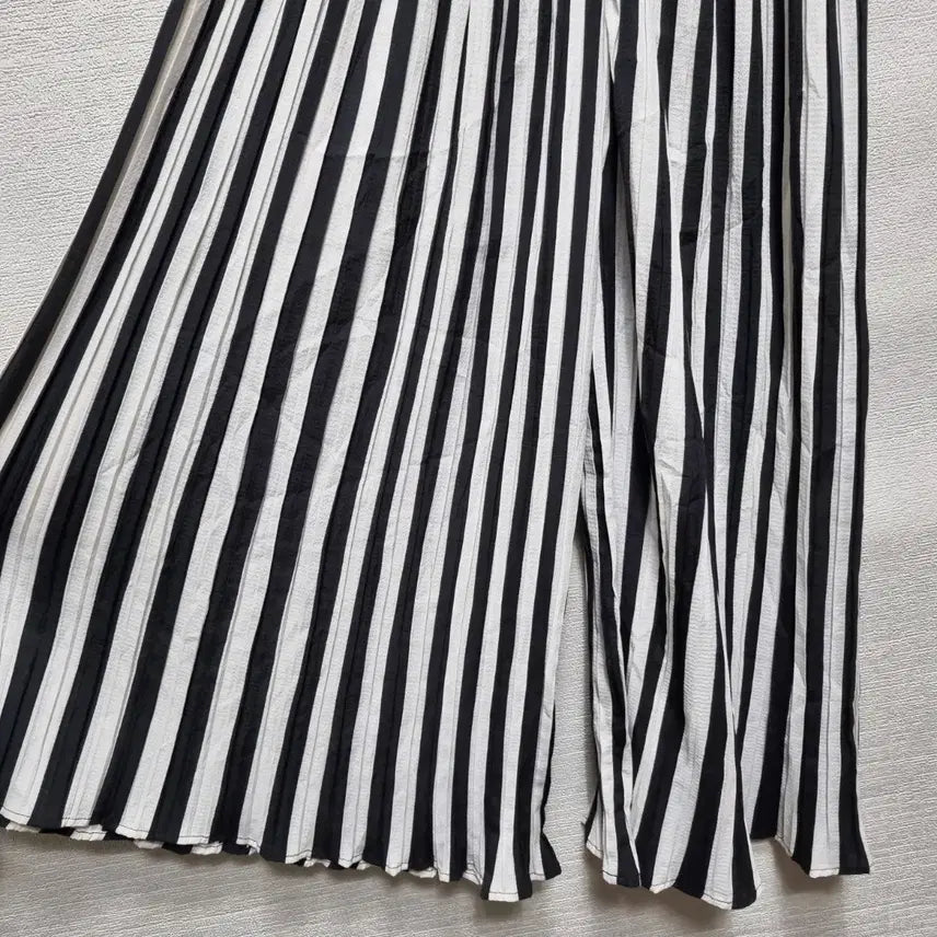 [BUNJANG] MA237 Striped Wide Pants / 마237 스트라이프 와이드 팬츠
