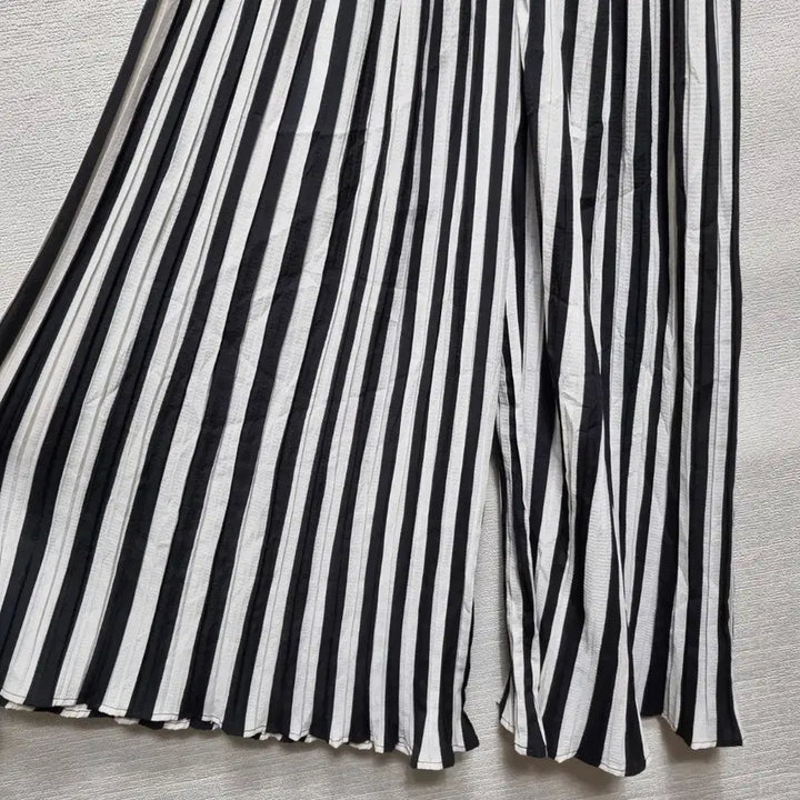 [BUNJANG] MA237 Striped Wide Pants / 마237 스트라이프 와이드 팬츠