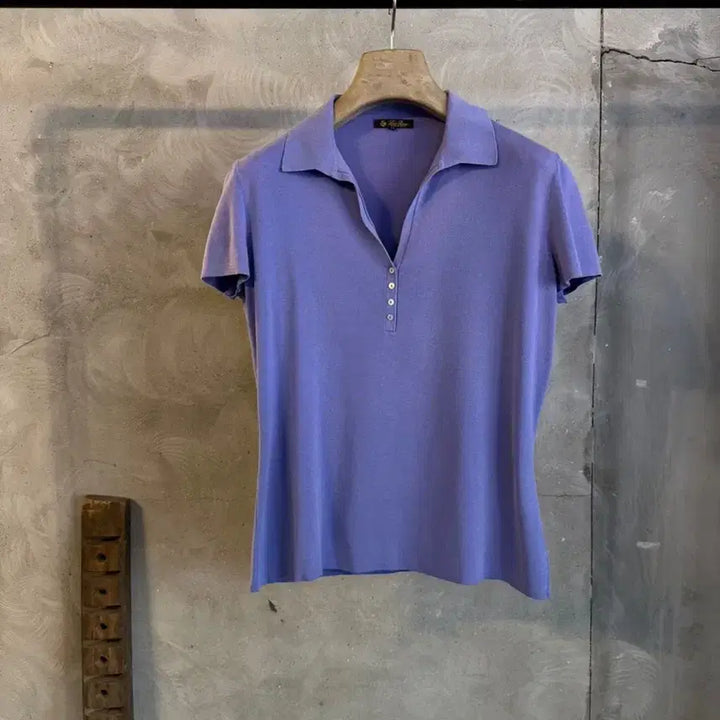[BUNJANG] Loro Piana Open Collar Neck T-shirt Women&