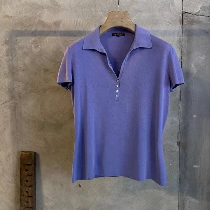 [BUNJANG] Loro Piana Open Collar Neck T-shirt Women&
