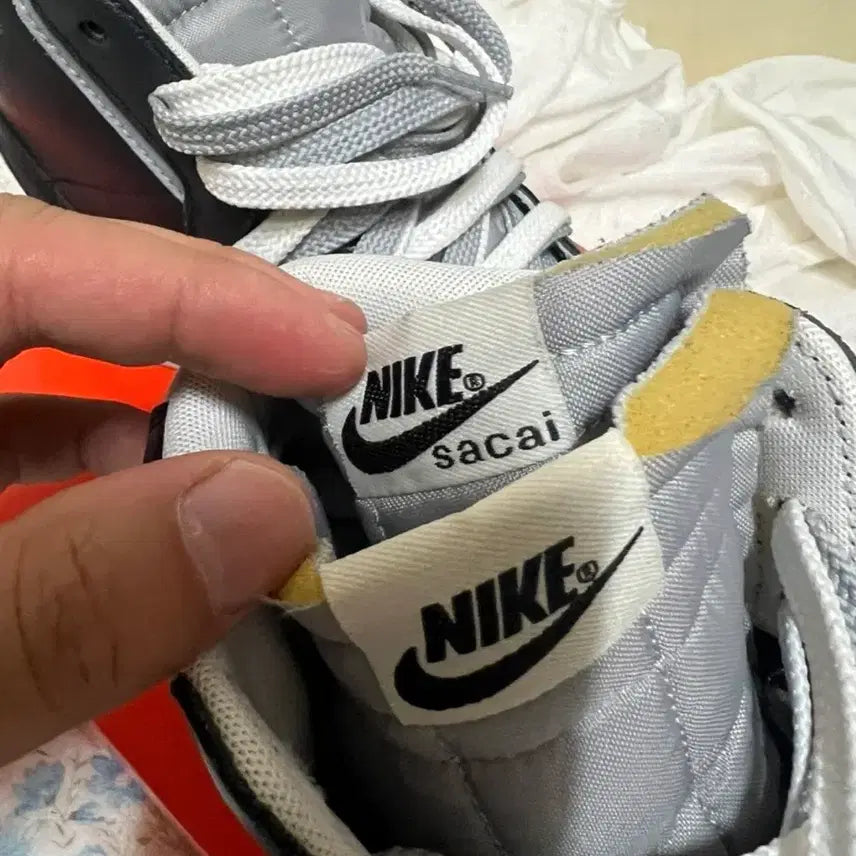 [BUNJANG] Nike Sacai Blazer Mid Black/Grey Sneakers 270 / 나이키 사카이 블레이저 미드 블랙/그레이 스니커즈 270