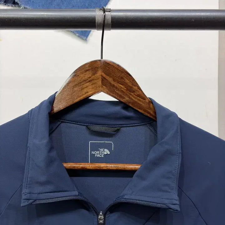 [BUNJANG] The North Face Outdoor Functional Zip-up Jacket / (100) 노스페이스 캐주얼 아웃도어 기능성 집업 자켓