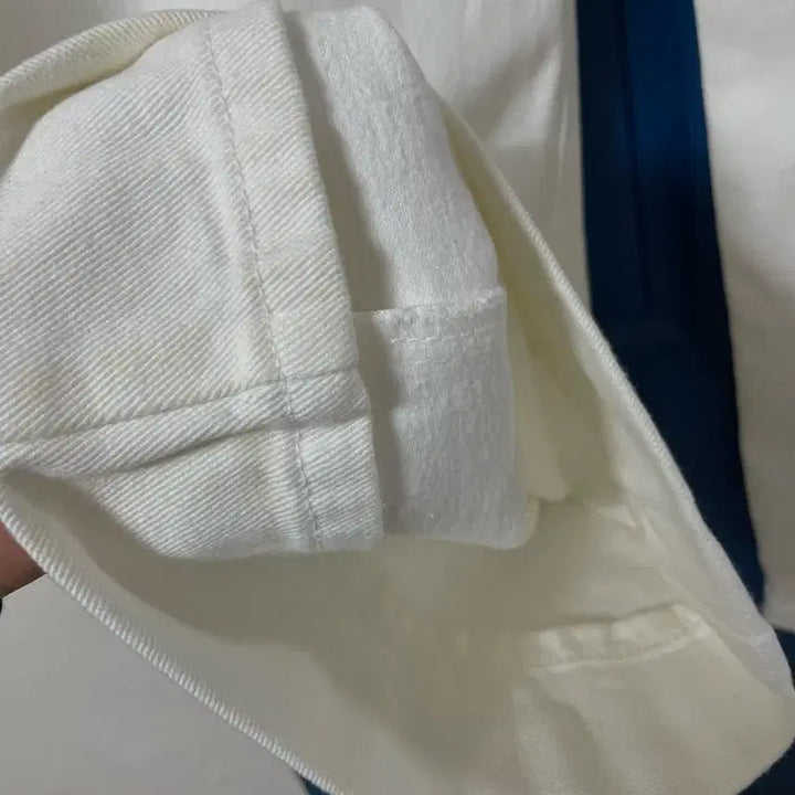 [BUNJANG] Unbranded White Fleece Trousers / [25] 기모흰통바지(새옷)