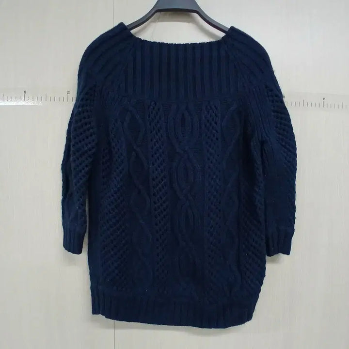 [BUNJANG] Juicy Couture Navy Cable Knit Top / 쥬시꾸띠르 네이비 케이블 니트 7부 소매