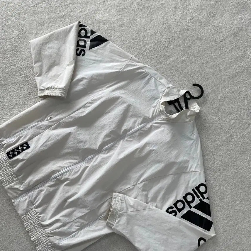 [BUNJANG] Adidas Woven Logo Windbreaker Jacket / XL 아디다스 우븐 로고 바람막이 105