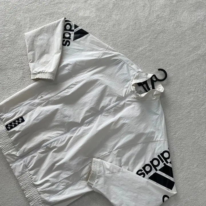 [BUNJANG] Adidas Woven Logo Windbreaker Jacket / XL 아디다스 우븐 로고 바람막이 105