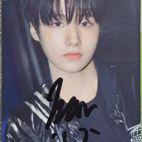 [BUNJANG] Onewe Hwanhee Signed OBJECT Album / 이환희 싸인 옵젝 오브젝트 앨범 oma 아이덴티티 idntt 예스위아
