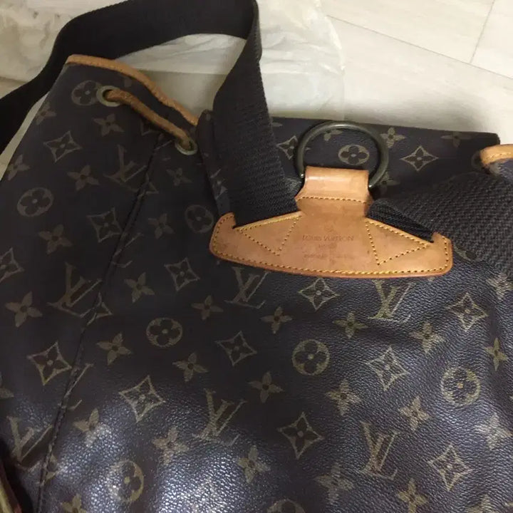 [BUNJANG] Louis Vuitton Monogram Montsouris Drawing Backpack / 루이비통 모노그램 몽삭 시 drawing 백팩