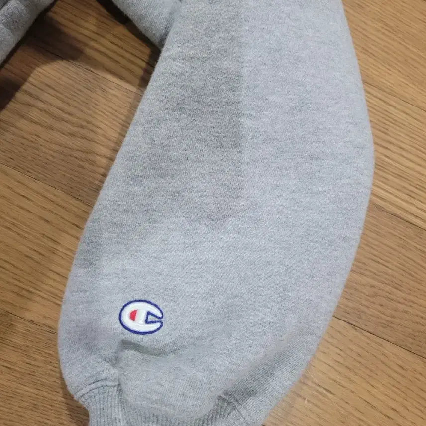 [SOLD OUT] 챔피온 회색 맨투맨 티셔츠