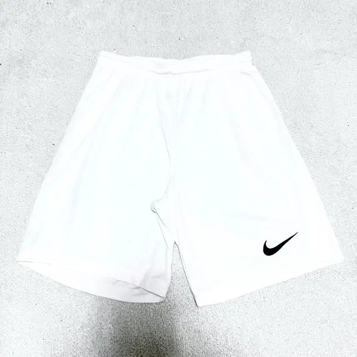 [SOLD OUT] [M,95]나이키 기능성 트레이닝 반바지 팬츠