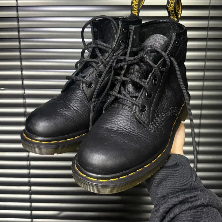 [BUNJANG] Dr. Martens 101 6-Hole Leather Boots (UK5) / 닥터마틴 101 6홀 가죽 부츠 레더 240 무광 빈티지 uk5 블랙