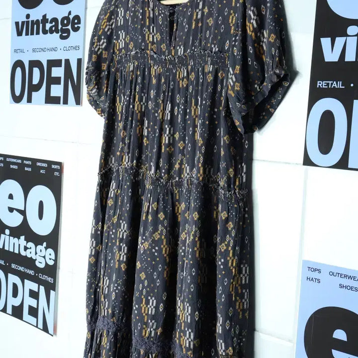 [BUNJANG] Thursday Island Patterned Thin Short-Sleeved Dress / W(S-M) 썰스데이아일랜드 드레스 원피스 패턴 얇은 반팔-17CEA