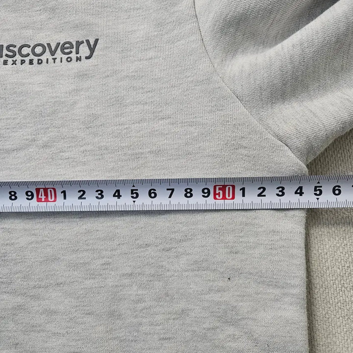 [BUNJANG] Discovery Small Logo Fleece Sweatshirt / 100 디스커버리 스몰로고 기모 맨투맨 0326Y